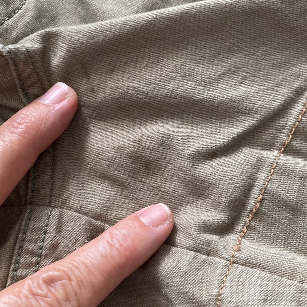 Levi’s 100% cotton cargo shorts size 14 - Picture 9 of 9